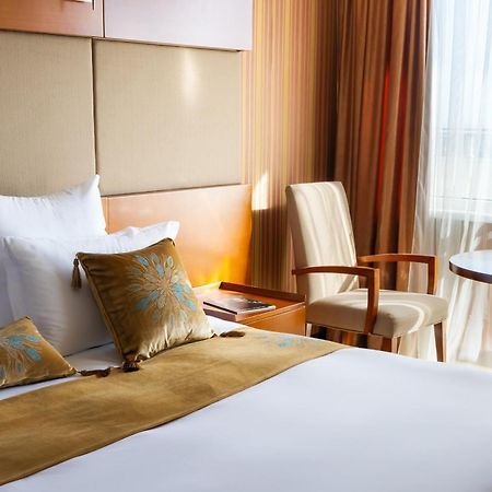Regardal Hotel Almaty Bagian luar foto