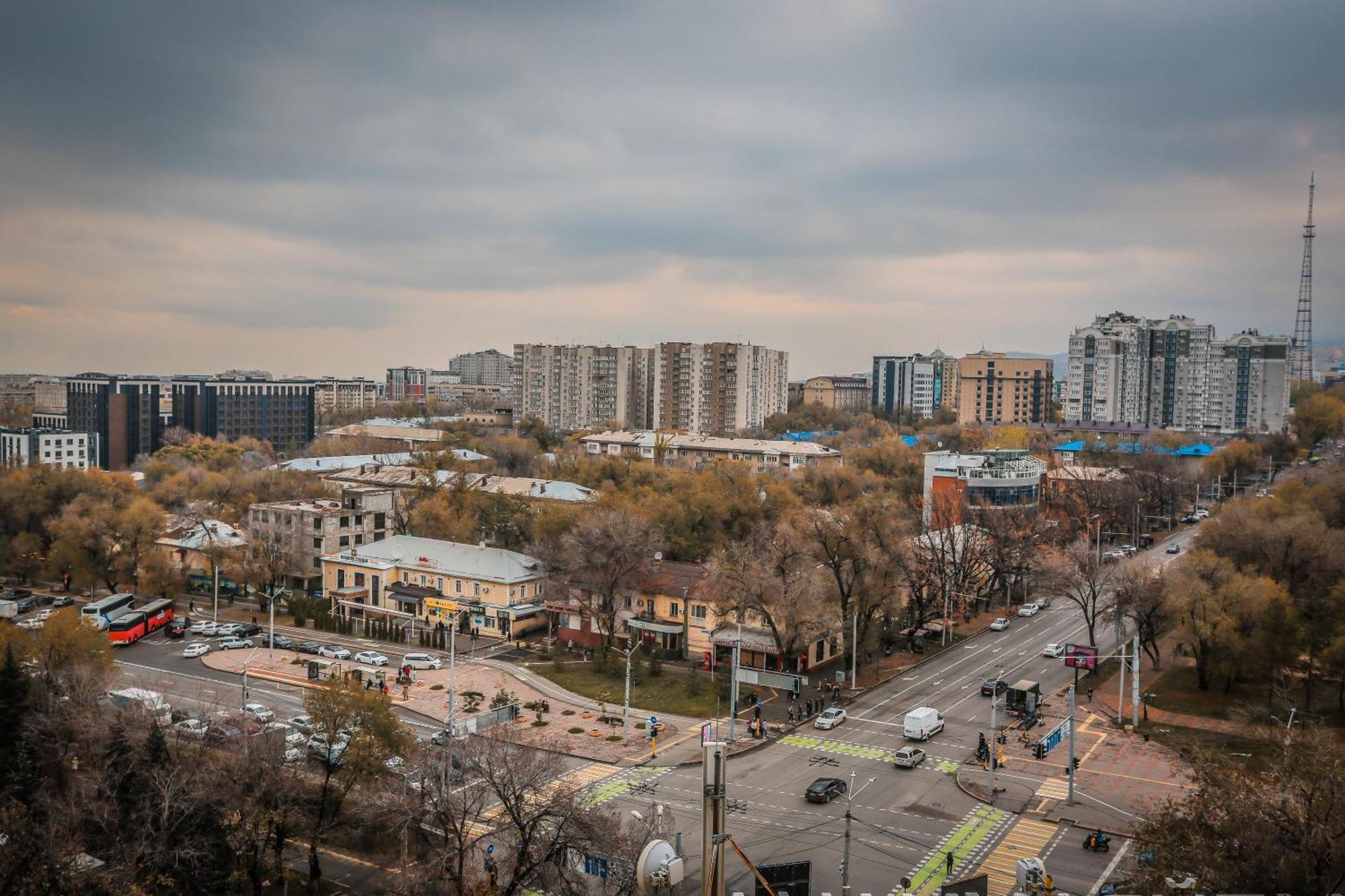 Regardal Hotel Almaty Bagian luar foto