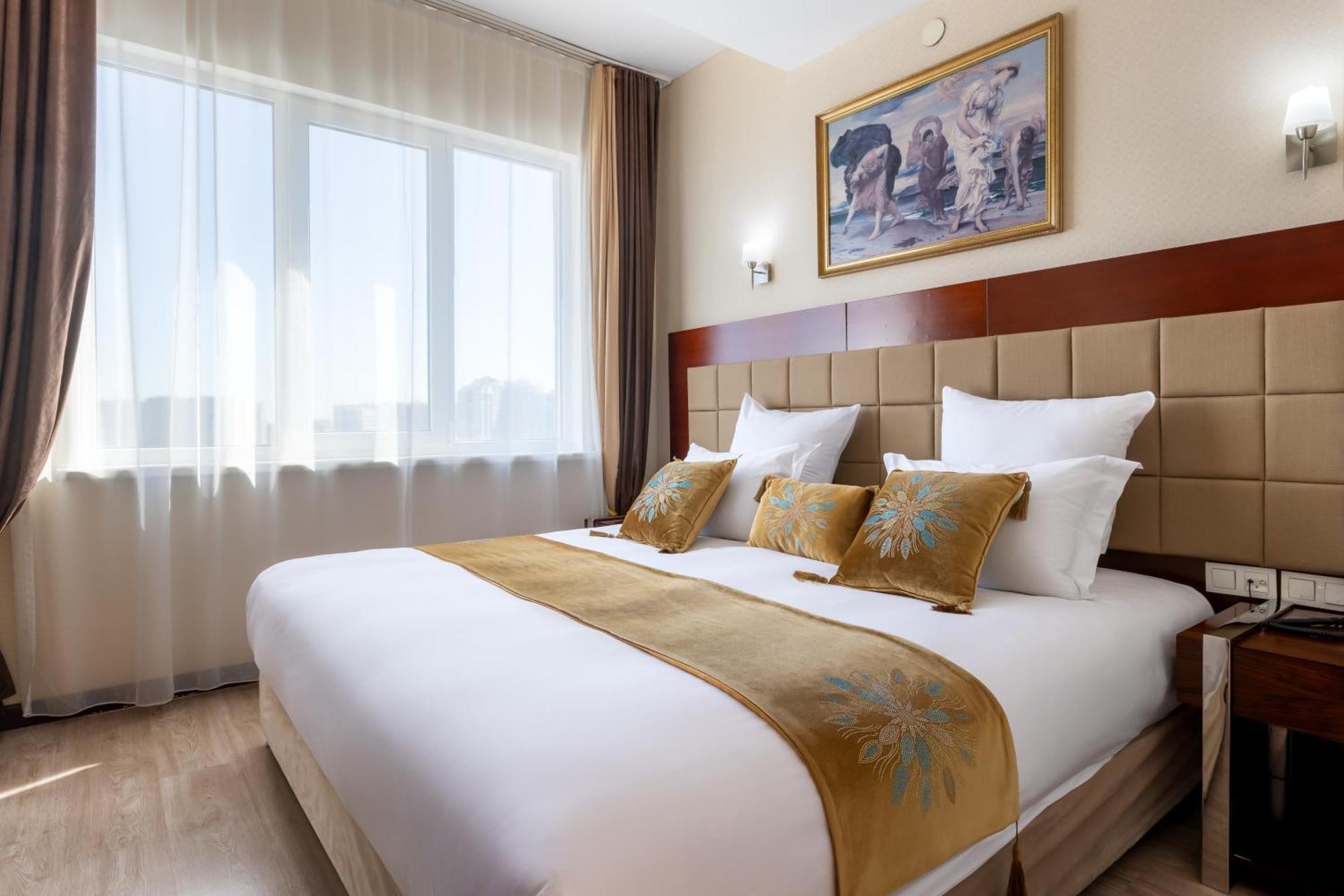 Regardal Hotel Almaty Bagian luar foto