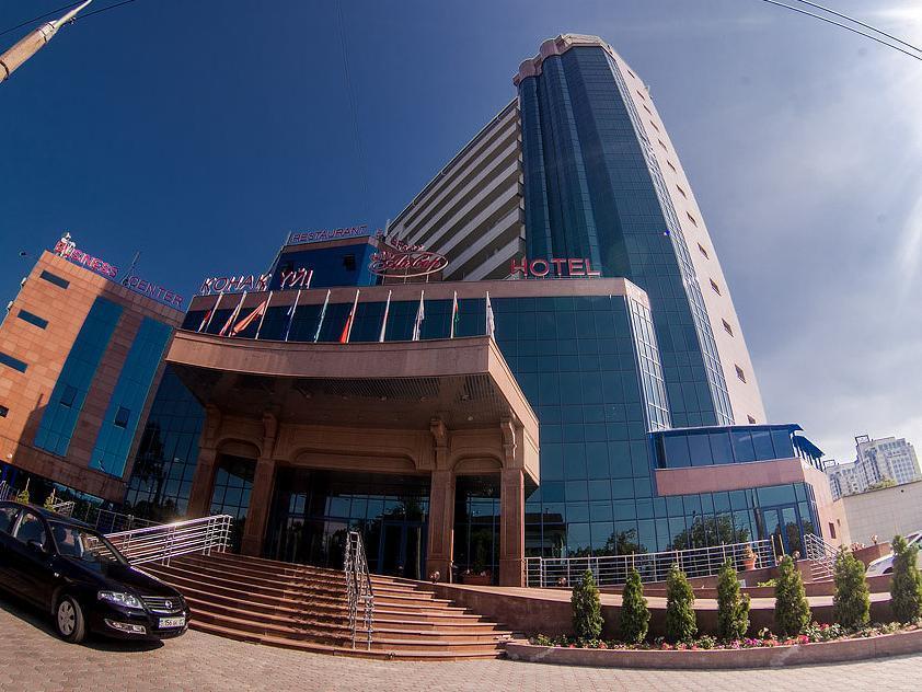 Regardal Hotel Almaty Bagian luar foto